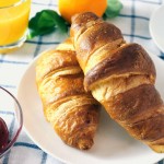 breakfast-croissant-food-3724