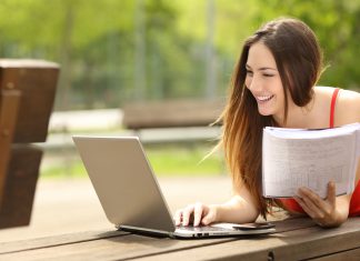 Časování pravidelných španělských sloves v přítomném čase