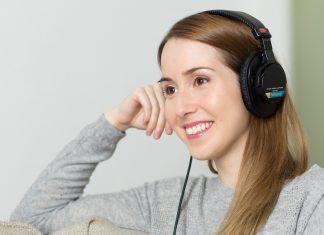 4 praktické tipy, jak se zlepšit v poslechu a porozumění